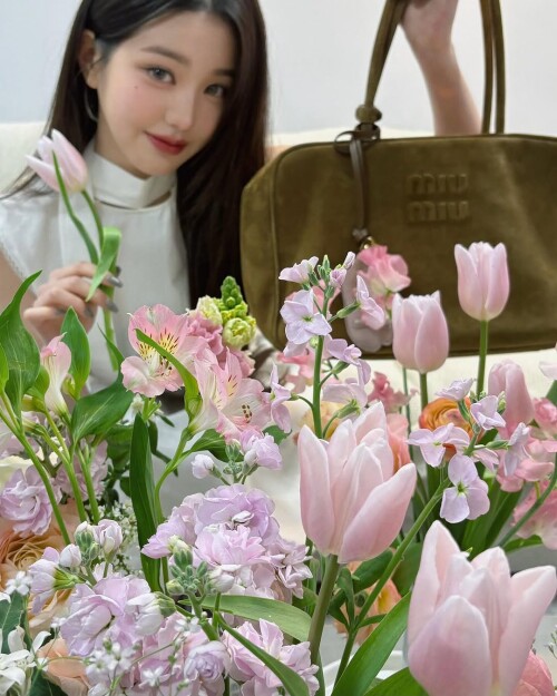 1000121194a2fc20a59a13f476