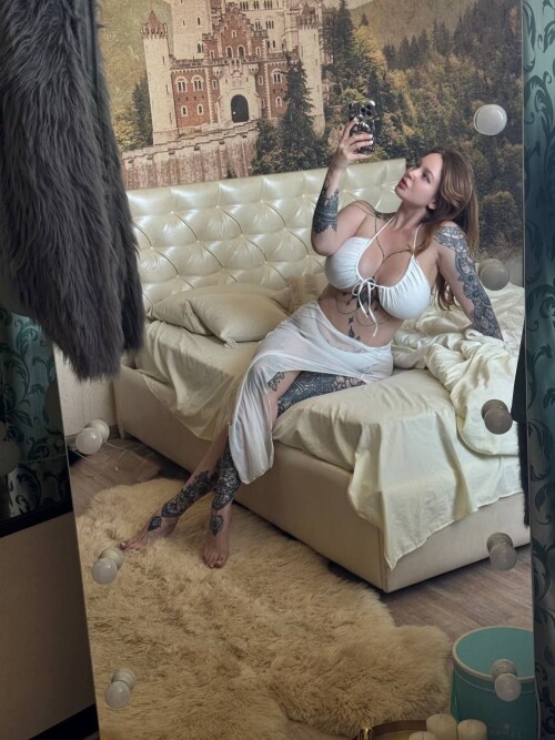 1000121397e87cd5695947e205