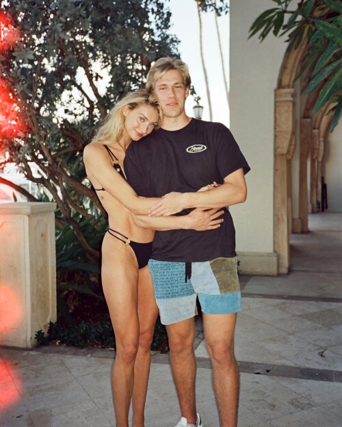 100012182208a6ed7b83ababcf