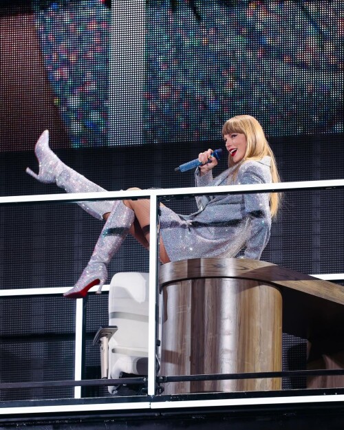 10001224328fe5feb514840605