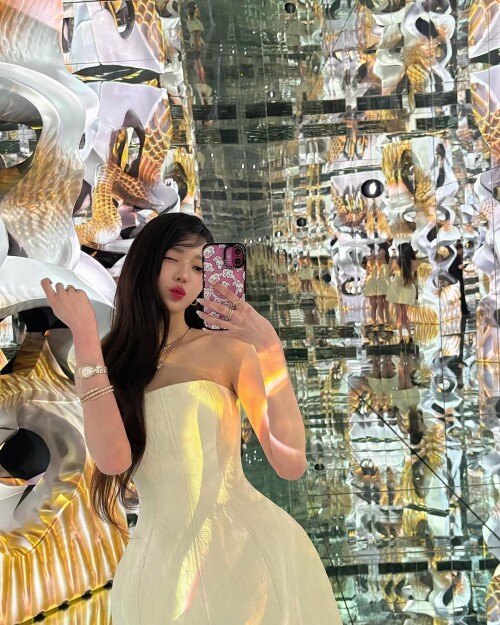 100012258051a4dbccb8a23539