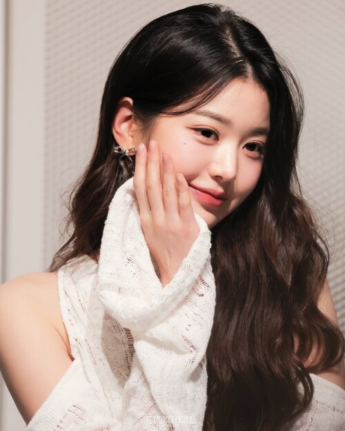 1000122937c9e752b2f611708d