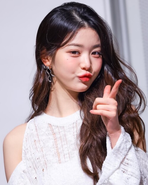 1000122943c7630d091fca4452