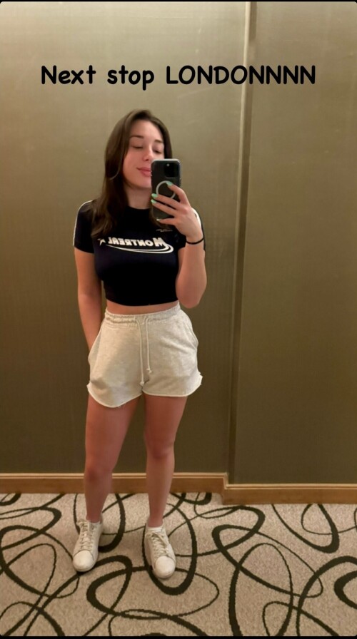 100012380726422b494f9b7faf