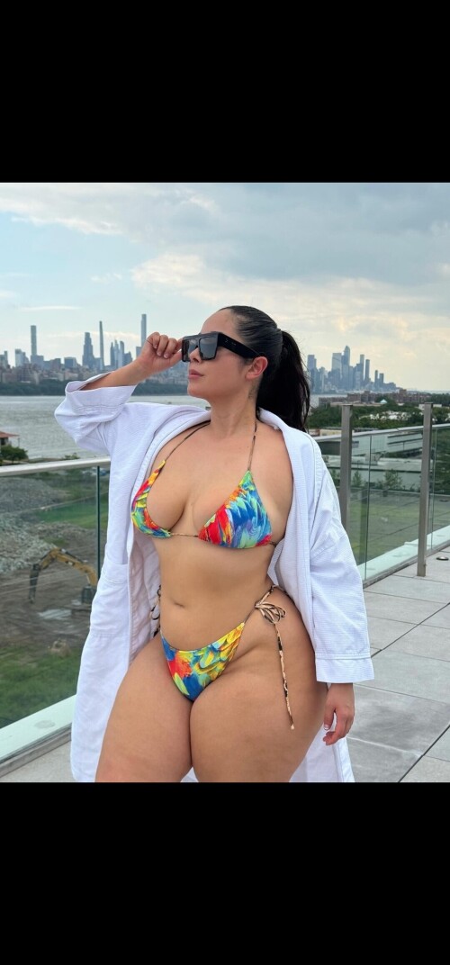 1000126905ab7afc9ce5b6d5a6