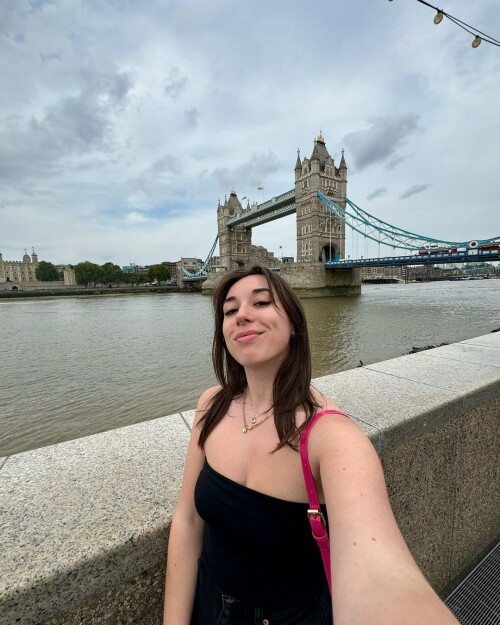 10001272517a4975c7c22bd93c