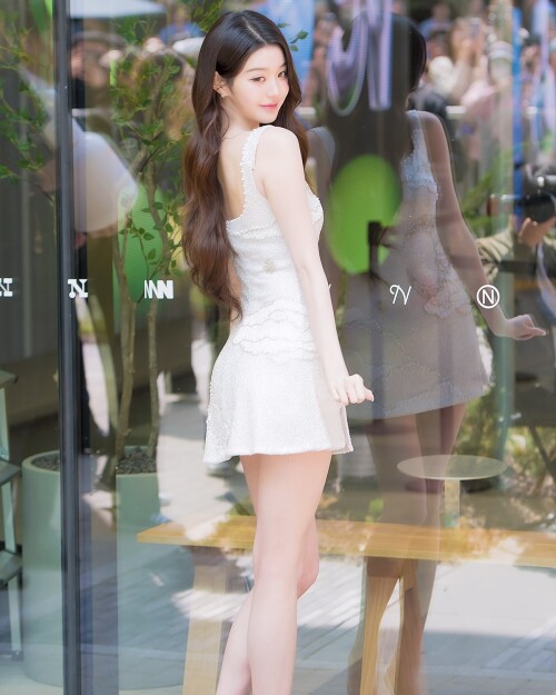 10001276945f05f84180271e19