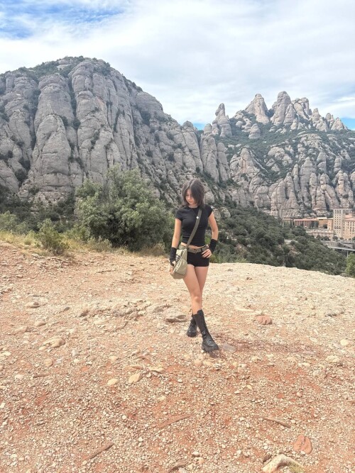 10001281268730aac22f28faf5