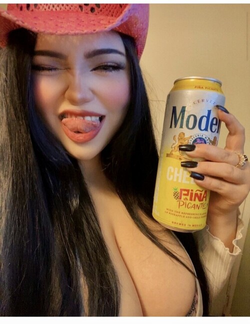 1000128554a8f10721cb8447d6