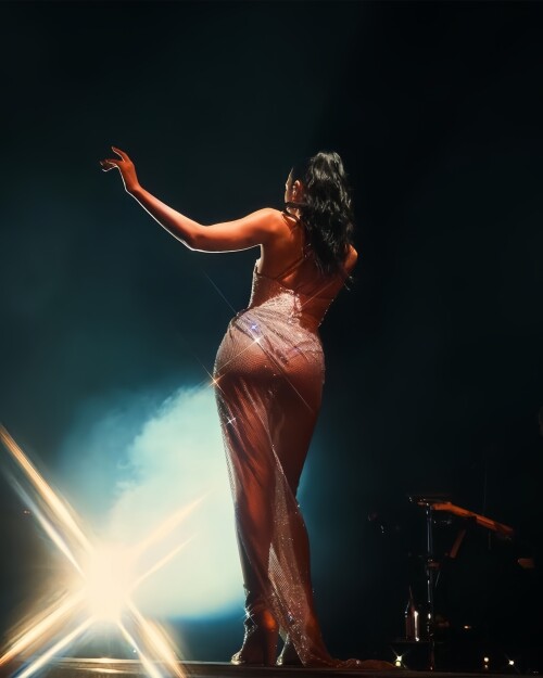 1000129025731360d40d7c5466