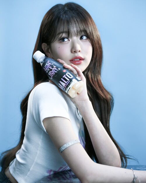 1000129469133af2741cb092de