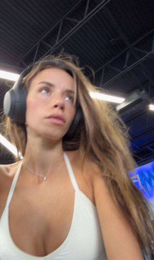 10001295482f30a0ed95ce15c0