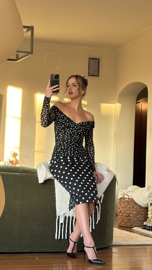 1000129896d88647e37c504174