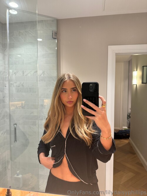 1000131218afae5706b768cc53