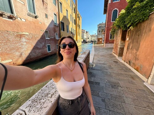 100013247617a13cbb0a988a84