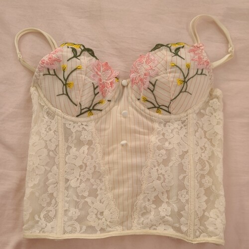 1000133763b8e3e206c2c633f0