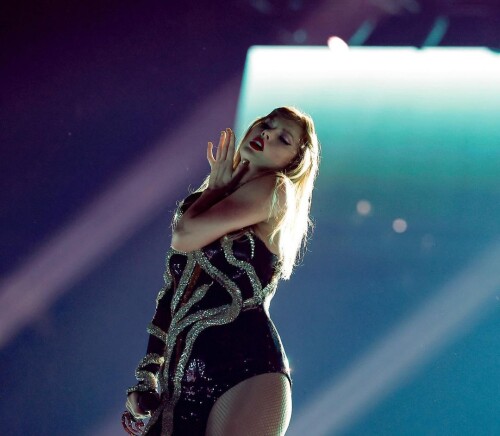 100013400227b1ed27d57b9ebe