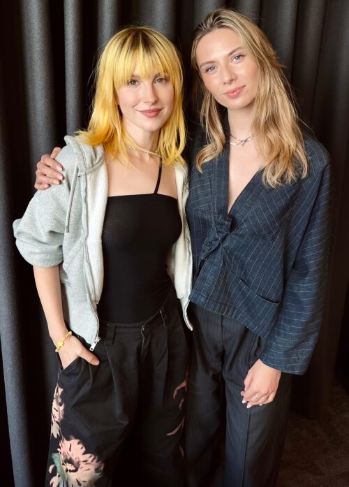 100013644395ae2e8c09490504