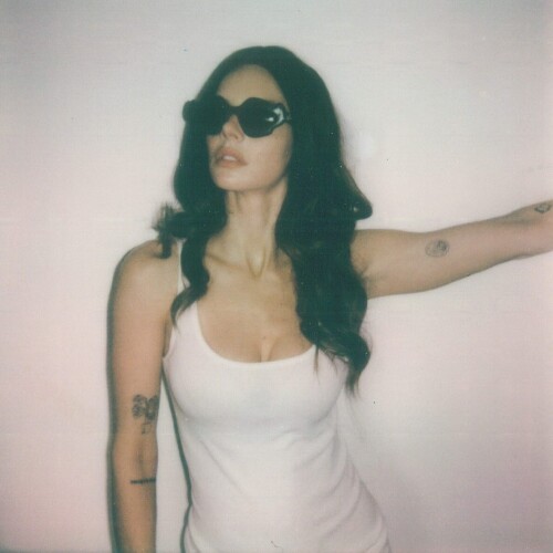 100013716022960597b5444621