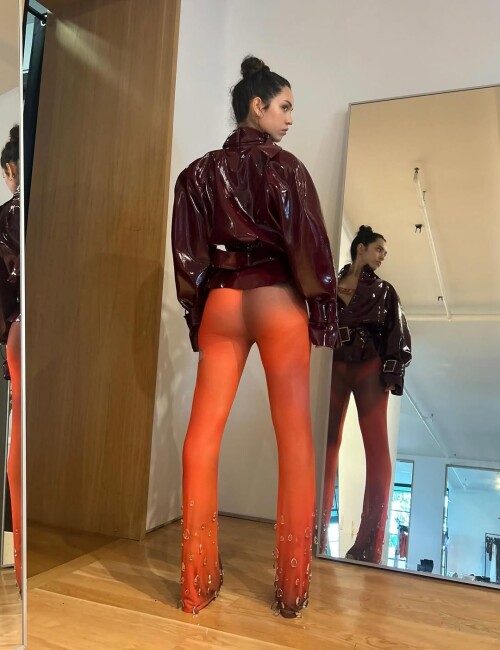 10001374769a6133745b5f7e5c