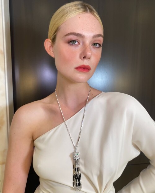 1000137624de52394f15a2867a