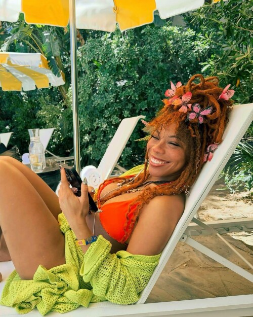 100013847571df9141c27b1293