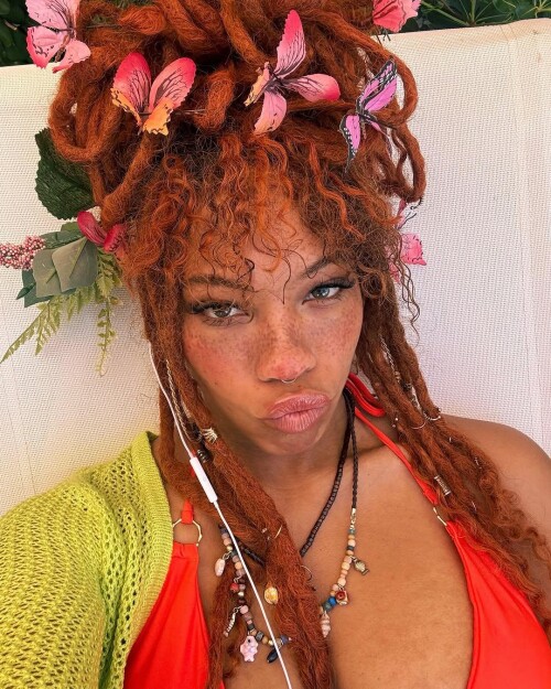 1000138477e9a6057943211802