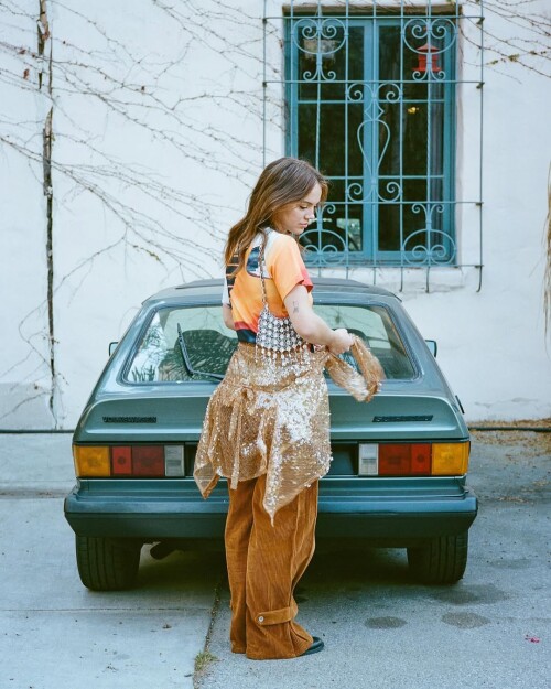 1000138693da2c6923f486f9b2