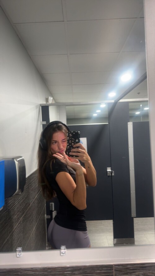 100014058329e7666a9479db02