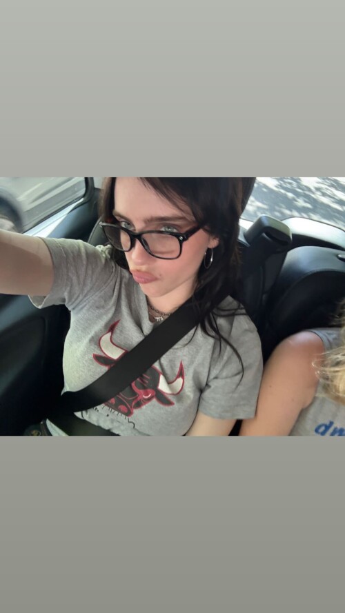 10001412722f7a525a68e13058