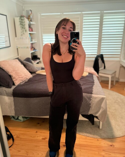 10001417751b4c67b4b0a2d362