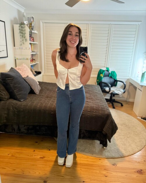 10001442825ec9ede7011b6d86