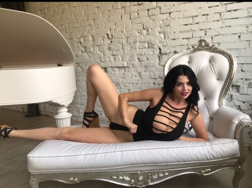 1000144496084015eef4a8dc75