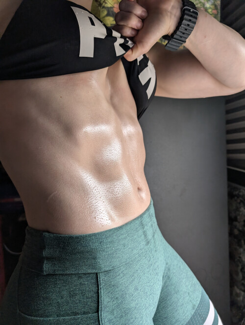 1000146936a0dc22e6348a5343