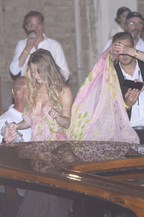 1000149501ad3ee428eb6922a5