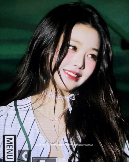 100014982026b4406ea6f93ef4