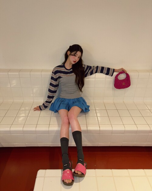 100015064244f9e2ea3efa292d