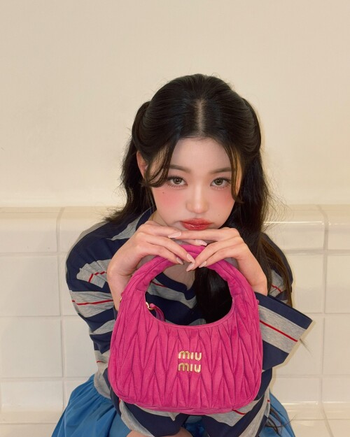 1000150647ab6ff81048b6cbbd