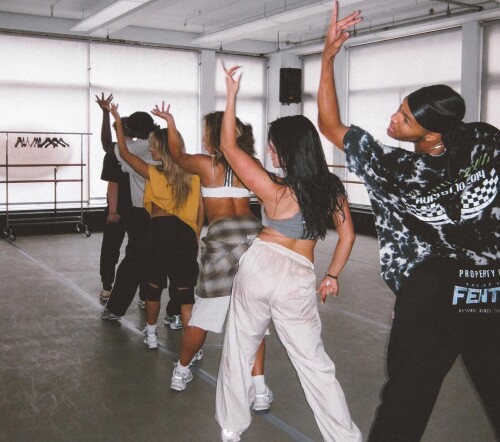 1000150647ed16b5b36ec56ebe