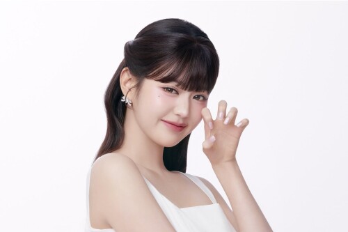 10001511772e7ce368583e4adc