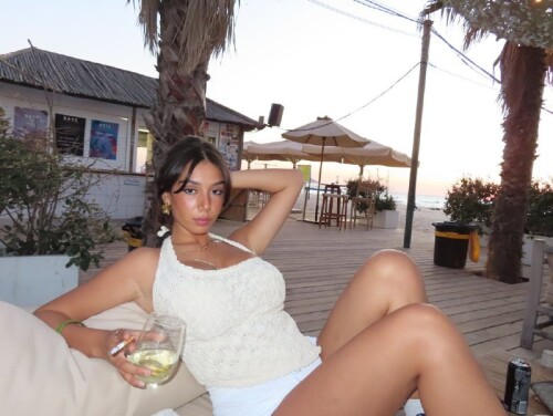 1000151536fb6726a941859624