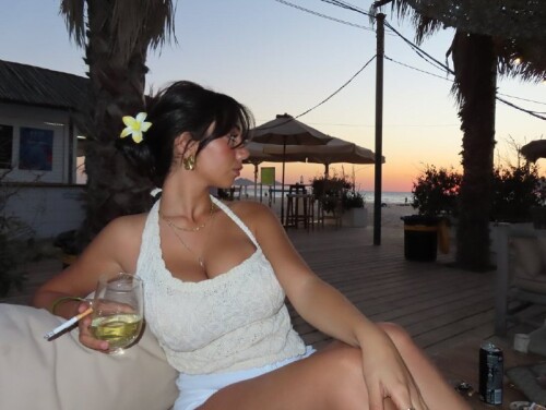 10001515371d626ff5cea0245b