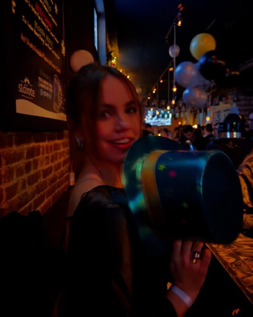 1000152283f8febc79894c467c