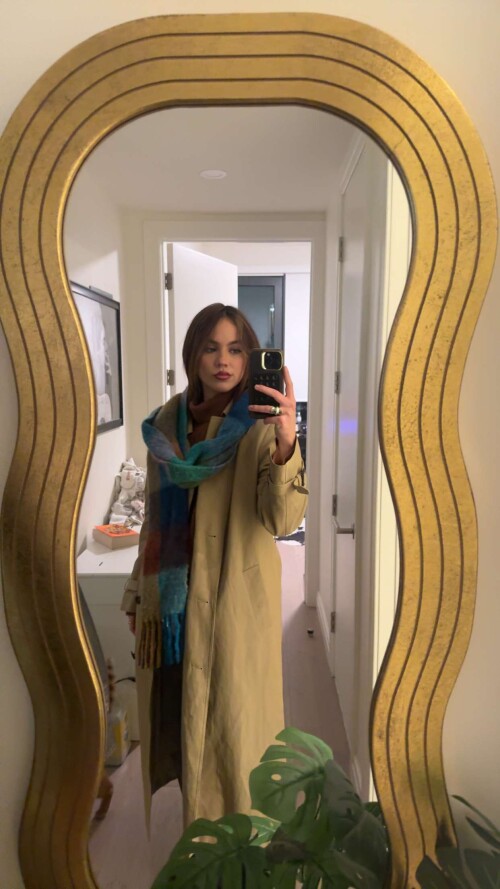 1000152292063a1b63d3d224b1