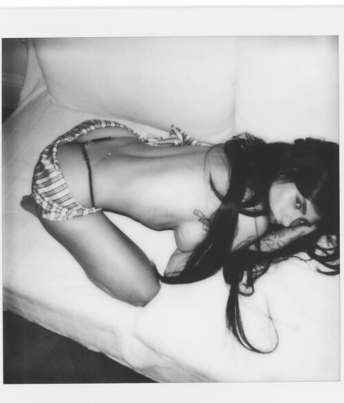 1000155764b60b47e94e3499bf