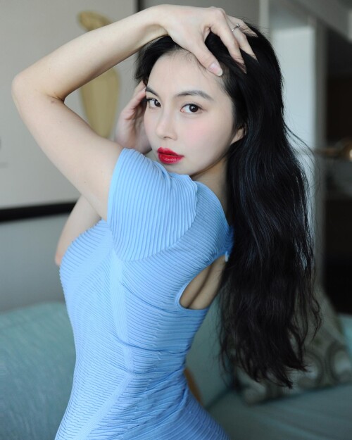 1000156205d28085ebf4f91e6d