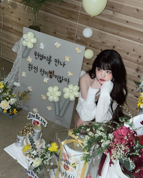 10001562241a06cdecda2e269c