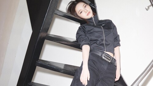 1000156593834a5b27e1b5bdb3