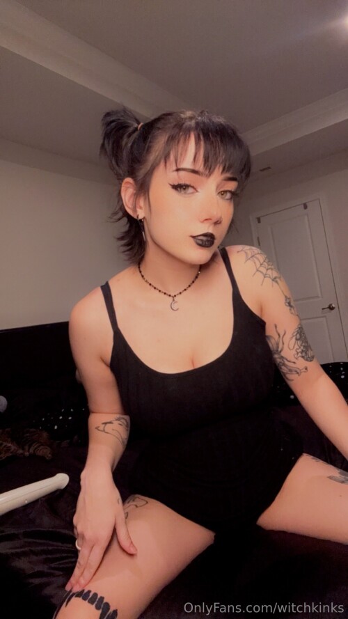 1000156993b463a88d7b8e42a9