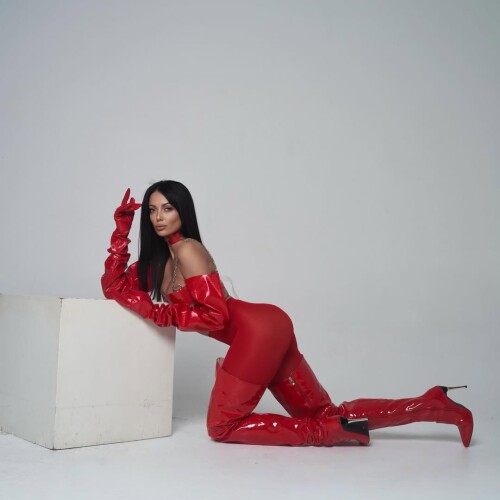 1000157318cedd41e8dcef702b